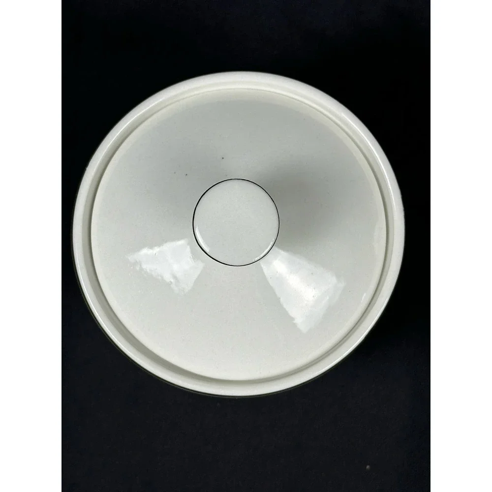 Sonoma Lifestyle Sugar Bowl with Lid white with Gold Trim